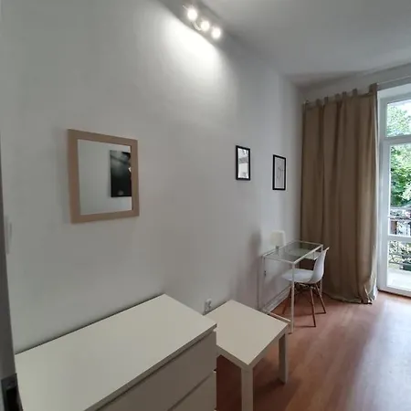 Pokoje 10 Minut Do Monciaka Apartment